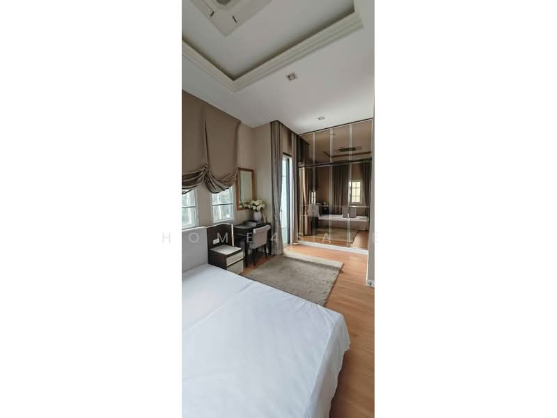 Golden Town Ladprao-Kaset Nawamin, Bangkok, Chorake Bua, Lat Phrao, Bangkok, 3 Bedrooms, 100 sqm, Townhouse For Sale, by home4sale, 500382655 - DDproperty.com