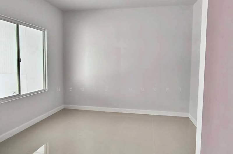The Colors Premium Rangsit - Lumlukka, Pathum Thani, Wat Klang Klong 4 Road, Lat Sawai, Lam Luk Ka, Pathum Thani, 3 Bedrooms, 108 sqm, Townhouse For Sale, by ชนะชาติ นนท์ตา, 500382661 - DDproperty.com