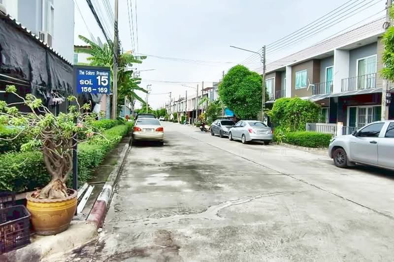 The Colors Premium Rangsit - Lumlukka, Pathum Thani, Wat Klang Klong 4 Road, Lat Sawai, Lam Luk Ka, Pathum Thani, 3 Bedrooms, 108 sqm, Townhouse For Sale, by ชนะชาติ นนท์ตา, 500382661 - DDproperty.com