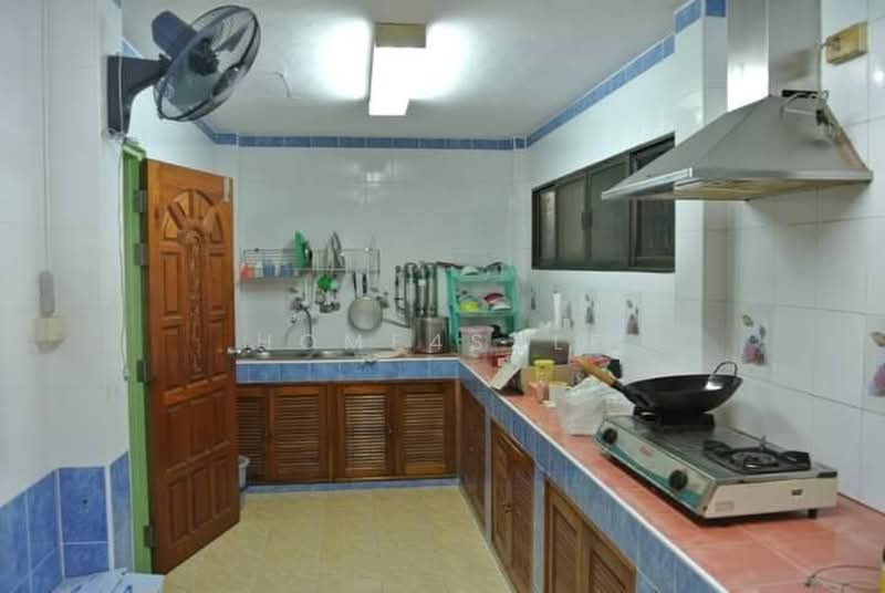 K.C. Ramindra 4, Bangkok, Sam Wa Tawan Tok, Khlong Sam Wa, Bangkok, 5 Bedrooms, 190 sqm, Townhouse For Sale, by home4sale, 500382664 - DDproperty.com