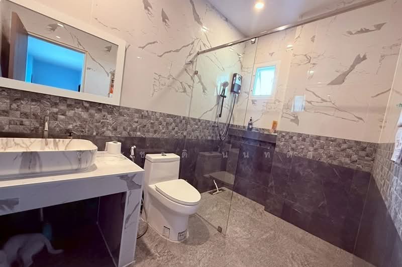 โรงเรียนบ้านหนองกอยสิทธิราษฎร์บำรุง, Khon Kaen, Ban Khor, Muang Khon Kaen, Khon Kaen, 4 Bedrooms, 16,000 sqm, Single Detached House For Sale, by ชนะชาติ นนท์ตา, 500382677 - DDproperty.com