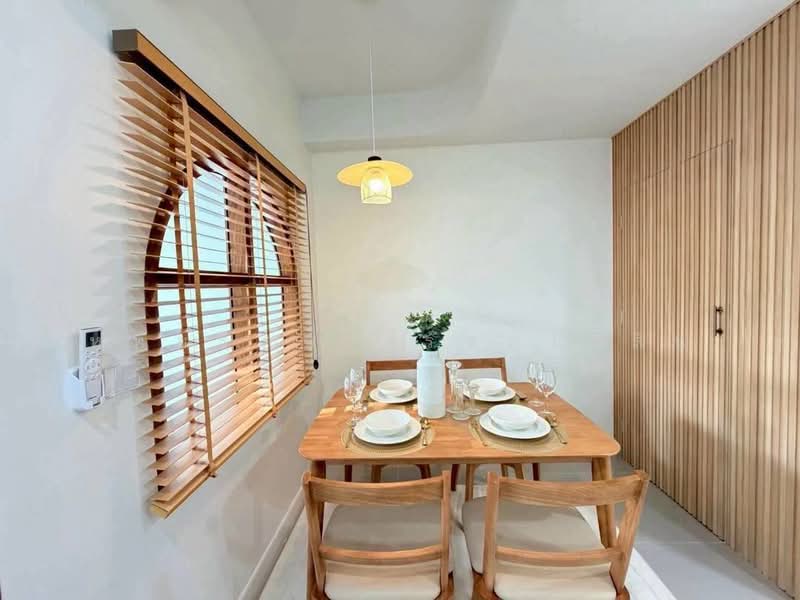 Beautiful Minimal-Style Townhouse in Sri Lanna Community, Khuang Singh, Chiang Mai., Chiang Mai, โชตนา, Chang Phuak, Muang Chiang Mai, Chiang Mai, 3 Bedrooms, 120 sqm, Townhouse For Sale, by หทัยรัตน์ จรัสอุไรสิน, 500382703 - DDproperty.com