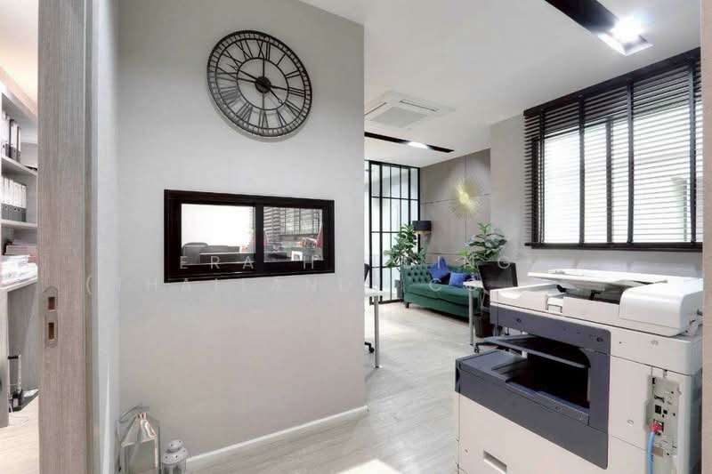 อาคารสำนักงาน5ชั้น Function ครบพร้อมใช้งาน ย่าน Town in Town, Bangkok, Phlapphla, Wang Thonglang, Bangkok, , 479 sqm, Office Space For Sale, by ERA Holding (Thailand) Co., Ltd., 500382713 - DDproperty.com