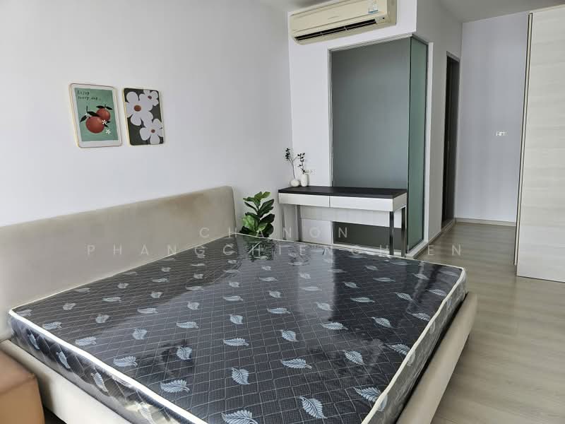 Life Ratchadapisek, Bangkok, 279 Ratchadapisaek Road, Huai Khwang, Bangkok, 2 Bedrooms, 65 sqm, Condo For Rent, by Chanon Phangchienghien, 500382715 - DDproperty.com