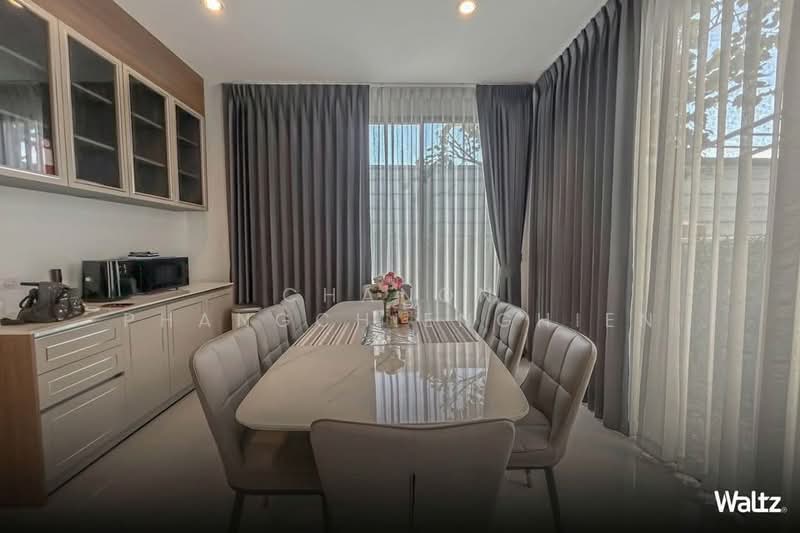 Aerie Srinakarin-Krungthepkreetha, Bangkok, Srinakarin - Romklao Road, Khlong Song Ton Nun, Lat Krabang, Bangkok, 5 Bedrooms, 350 sqm, Single Detached House For Sale, by Chanon Phangchienghien, 500382718 - DDproperty.com