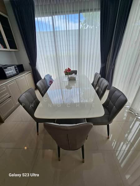 Aerie Srinakarin-Krungthepkreetha, Bangkok, Srinakarin - Romklao Road, Khlong Song Ton Nun, Lat Krabang, Bangkok, 5 Bedrooms, 350 sqm, Single Detached House For Sale, by Chanon Phangchienghien, 500382718 - DDproperty.com