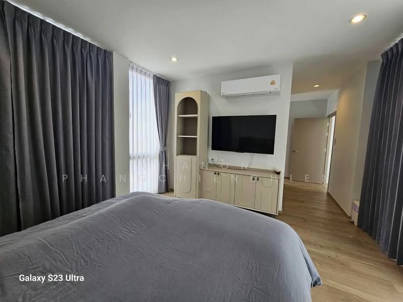 Aerie Srinakarin-Krungthepkreetha, Bangkok, Srinakarin - Romklao Road, Khlong Song Ton Nun, Lat Krabang, Bangkok, 5 Bedrooms, 350 sqm, Single Detached House For Sale, by Chanon Phangchienghien, 500382718 - DDproperty.com