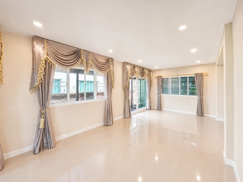 The Plant Srinakarin-Namdaeng, Samut Prakan, 66 Namdang-Bangplee Road, Bang Kaeo, Bang Plee, Samut Prakan, 4 Bedrooms, 130 sqm, Single Detached House For Sale, by สุรพัฒน์ ภูธนากิจ, 500382755 - DDproperty.com
