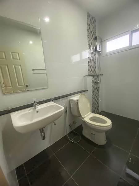 The Passage Ramintra-Khubon, Bangkok, Khubon Road, Bang Chun, Khlong Sam Wa, Bangkok, 4 Bedrooms, 106 sqm, Single Detached House For Rent, by Rosesirin Expert, 500382760 - DDproperty.com