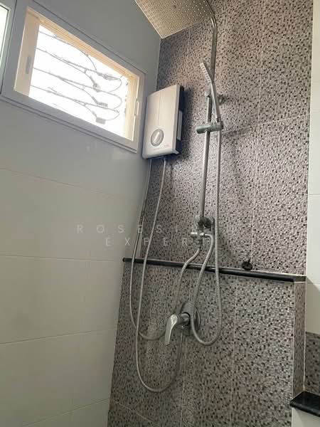 The Passage Ramintra-Khubon, Bangkok, Khubon Road, Bang Chun, Khlong Sam Wa, Bangkok, 4 Bedrooms, 106 sqm, Single Detached House For Rent, by Rosesirin Expert, 500382760 - DDproperty.com