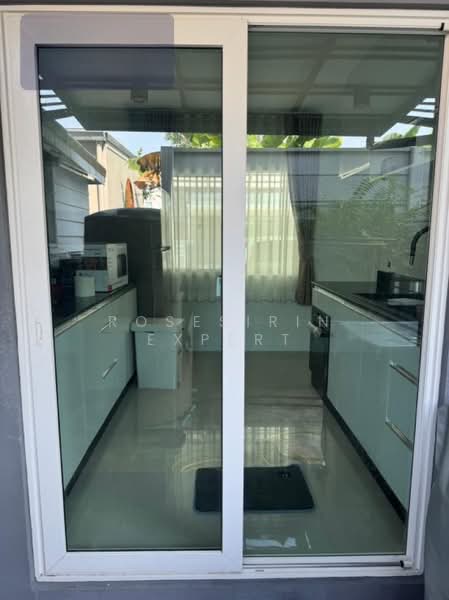 Grande Pleno Bangna Onnut, Samut Prakan, Rajateva Bangplee, Bangphli Yai, Bang Plee, Samut Prakan, 3 Bedrooms, 145 sqm, Townhouse For Rent, by Rosesirin Expert, 500382764 - DDproperty.com