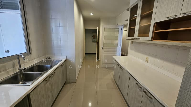 Krungthep Thani Tower, Bangkok, 56 Soi Sukhumvit 24, Khong Tan, Khlong Toei, Bangkok, 3 Bedrooms, 230 sqm, Condo For Rent, by BANGKOK PROPERTY AGENTS, 500382777 - DDproperty.com