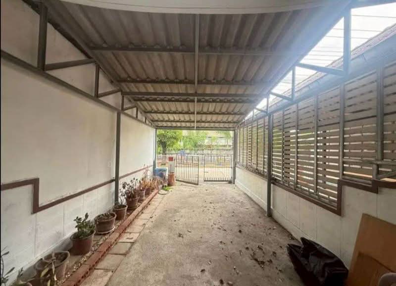 ขายทาวเฮ้าส์ โซนเมืองเชียงใหม่, Chiang Mai, Mae Hia, Muang Chiang Mai, Chiang Mai, 2 Bedrooms, 130 sqm, Townhouse For Sale, by Armon Yuenyong, 500382778 - DDproperty.com