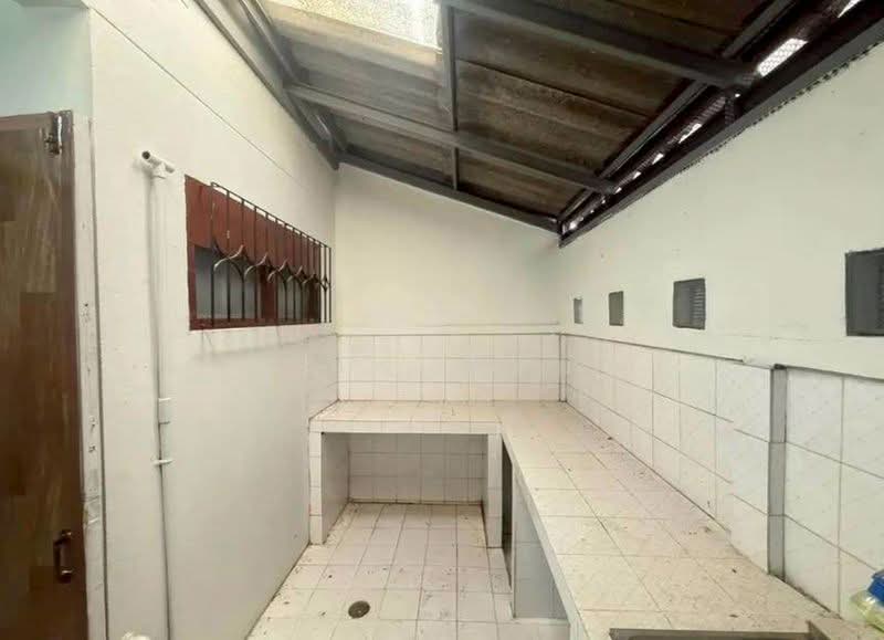 ขายทาวเฮ้าส์ โซนเมืองเชียงใหม่, Chiang Mai, Mae Hia, Muang Chiang Mai, Chiang Mai, 2 Bedrooms, 130 sqm, Townhouse For Sale, by Armon Yuenyong, 500382778 - DDproperty.com