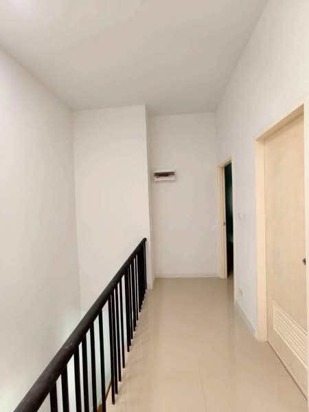 ให้เช่าทาวน์โฮมใหม่ ม.โกลเด้นท์แลนด์ มาบยางพร ระยอง, Rayong, Mapyangphon, Pluak Daeng, Rayong, 2 Bedrooms, 75 sqm, Townhouse For Rent, by Dusit Saengfa, 500382786 - DDproperty.com