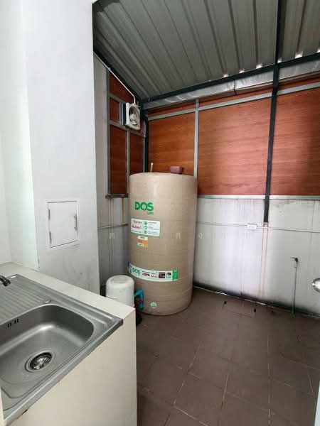 ให้เช่าทาวน์โฮมใหม่ ม.โกลเด้นท์แลนด์ มาบยางพร ระยอง, Rayong, Mapyangphon, Pluak Daeng, Rayong, 2 Bedrooms, 75 sqm, Townhouse For Rent, by Dusit Saengfa, 500382786 - DDproperty.com