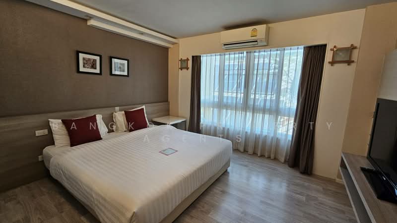 Shine@33 (formerly Triple Oaks), Bangkok, Khlong Tan Nua, Watthana, Bangkok, 1 Bedroom, 76 sqm, Condo For Rent, by BANGKOK PROPERTY AGENTS, 500382811 - DDproperty.com