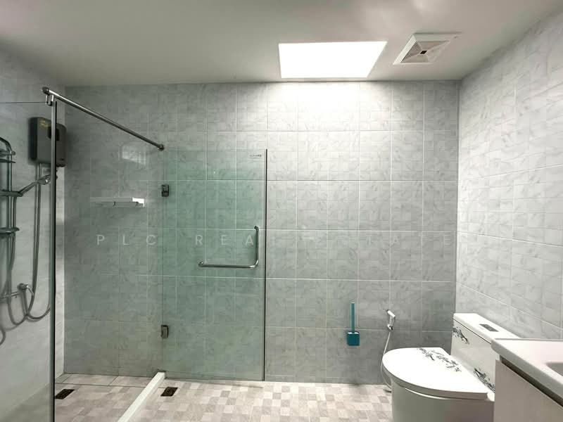 Luxury Villa for Sale – East Pattaya, Chon Buri (Pattaya), Bang Lamung, Bang Lamung (Pattaya), Chon Buri (Pattaya), 5 Bedrooms, 588 sqm, Villa For Sale, by PLC Real Estate, 500382812 - DDproperty.com