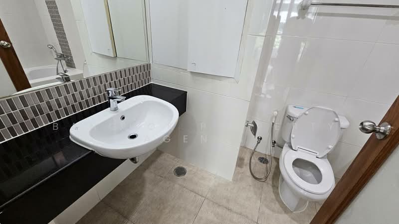 The Residence Sukhumvit 24, Bangkok, Soi Sukhumvit 24, Khong Tan, Khlong Toei, Bangkok, 3 Bedrooms, 200 sqm, Condo For Rent, by BANGKOK PROPERTY AGENTS, 500382813 - DDproperty.com