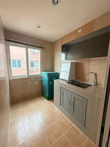 Happy Condo Ratchada 18, Bangkok, Mu Ban Yu Charoen 29 Alley, Samsen Nok, Huai Khwang, Bangkok, 1 Bedroom, 37 sqm, Condo For Rent, by Correct Property, 500382818 - DDproperty.com