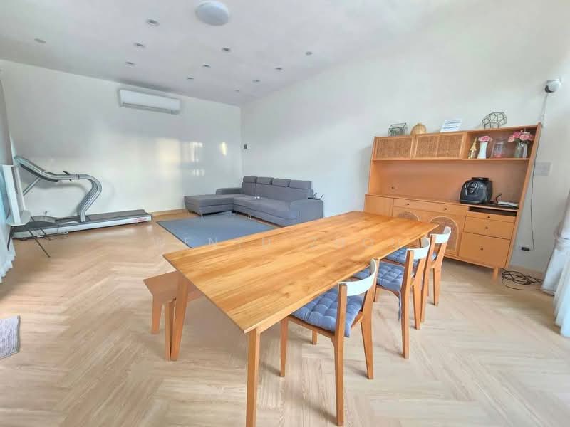 Graceland Family Residences, Chiang Mai, Han Kaeo, Hang Dong, Chiang Mai, 5 Bedrooms, 500 sqm, Single Detached House For Rent, by Wenyu Zhou, 500382825 - DDproperty.com