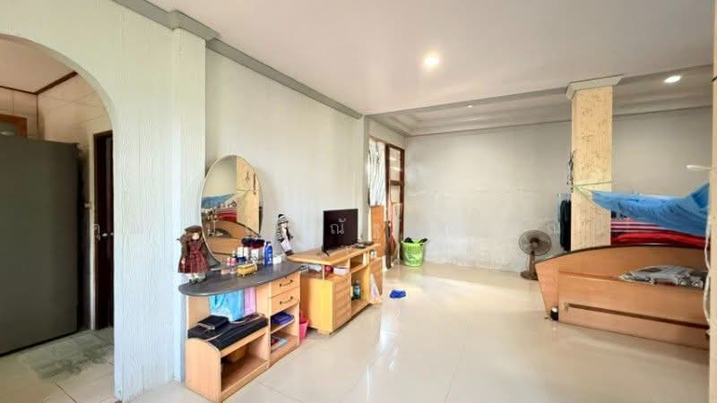 บ้านเดี่ยว 400 ตารางวา คลองหลวง คลองสี่, Pathum Thani, ถนนคลองสี่, Khlong Si, Khlong Luang, Pathum Thani, 2 Bedrooms, 114 sqm, Single Detached House For Sale, by คุณ ปัณณณัฐ ( ปัณณ์ ), 500382870 - DDproperty.com