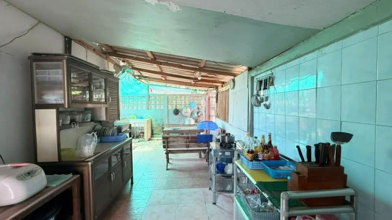 บ้านเดี่ยว 400 ตารางวา คลองหลวง คลองสี่, Pathum Thani, ถนนคลองสี่, Khlong Si, Khlong Luang, Pathum Thani, 2 Bedrooms, 114 sqm, Single Detached House For Sale, by คุณ ปัณณณัฐ ( ปัณณ์ ), 500382870 - DDproperty.com
