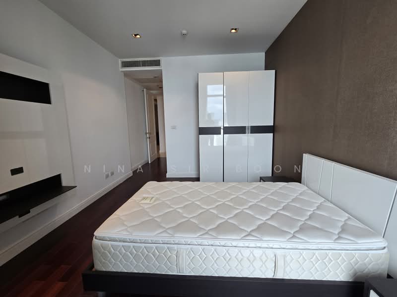 Athenee Residence, Bangkok, 65 Witthayu Road, Lumphini, Pathum Wan, Bangkok, 3 Bedrooms, 178 sqm, Condo For Rent, by NINA SIRIBOON, 500382928 - DDproperty.com