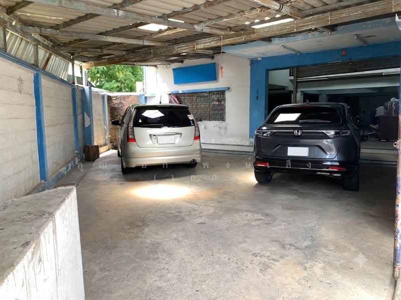อาคารพาณิชย์ 3 ชั้น จอมทอง ซ.ปลั่งอนุสรณ์ แขวงจอมทอง เขตจอมทอง จ.กรุงเทพมหานคร 10150, Bangkok, Chom Thong, Chom Thong, Bangkok, , 630 sqm, Shophouse For Sale, by คุณเอก พงษ์เส็ง (เอก), 500382937 - DDproperty.com