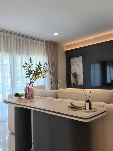 Centro Bangna Phase 2, Samut Prakan, Bang Kaeo, Bang Plee, Samut Prakan, 4 Bedrooms, 280 sqm, Single Detached House For Rent, by Connex Property, 500382942 - DDproperty.com