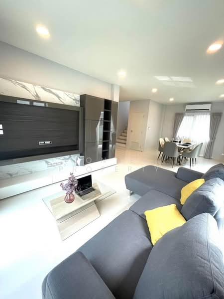 Centro Bangna, Samut Prakan, 111 Soi 3, Bang Kaeo, Bang Plee, Samut Prakan, 3 Bedrooms, 164 sqm, Single Detached House For Rent, by Connex Property, 500382952 - DDproperty.com