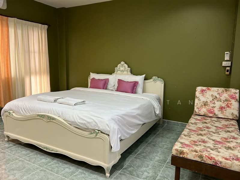 Service apartment by Anna Residence 90 sq.m 2 Beds 2 Baths Fully furnished, Chon Buri (Pattaya), เลียบหาดจอมเทียน, Nong Pru, Bang Lamung (Pattaya), Chon Buri (Pattaya), 2 Bedrooms, 90 sqm, Single Detached House For Rent, by Sirithong Saetang, 500382961 - DDproperty.com