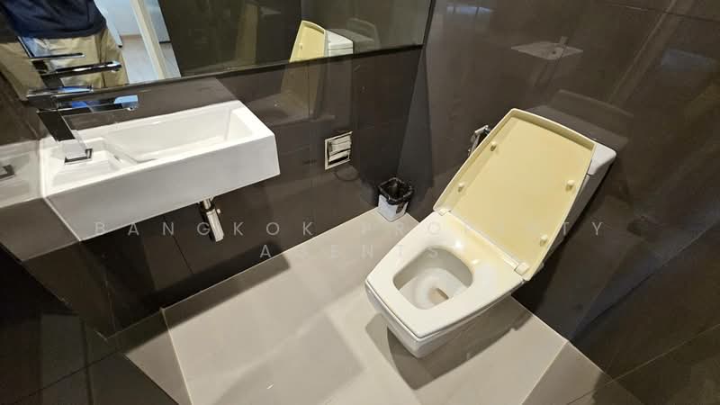 Rhythm Sukhumvit 50, Bangkok, 8 Sukhumvit 50, Sukhumvit Road, Phra Kanong, Khlong Toei, Bangkok, 1 Bedroom, 45 sqm, Condo For Rent, by BANGKOK PROPERTY AGENTS, 500382970 - DDproperty.com