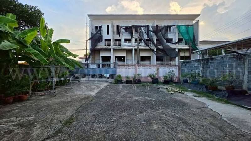 ลาดพร้าว, Bangkok, ลาดพร้าว-วังหิน, Lat Phrao, Bangkok, , 408 sqm, Land For Sale, by คุณพลอยวาลินน์ (วาลินน์), 500382978 - DDproperty.com