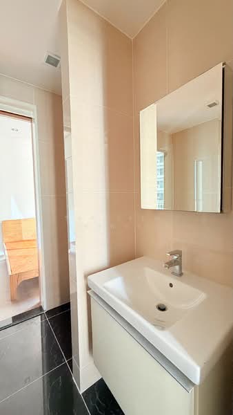 Park Origin Phrom Phong (Park 24), Bangkok, 68 Soi Sukhumvit 24, Khong Tan, Khlong Toei, Bangkok, 2 Bedrooms, 53 sqm, Condo For Sale, by รัชดาวรรณ พรพ่วง, 500383002 - DDproperty.com