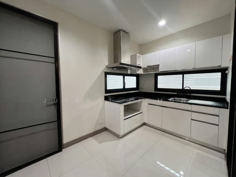 Sammakorn Chaiyapruek-Chaengwattana, Nonthaburi, Lahan, Bang Bua Thong, Nonthaburi, 4 Bedrooms, 207 sqm, Single Detached House For Sale, by Jutarat Jitmun, 500383011 - DDproperty.com