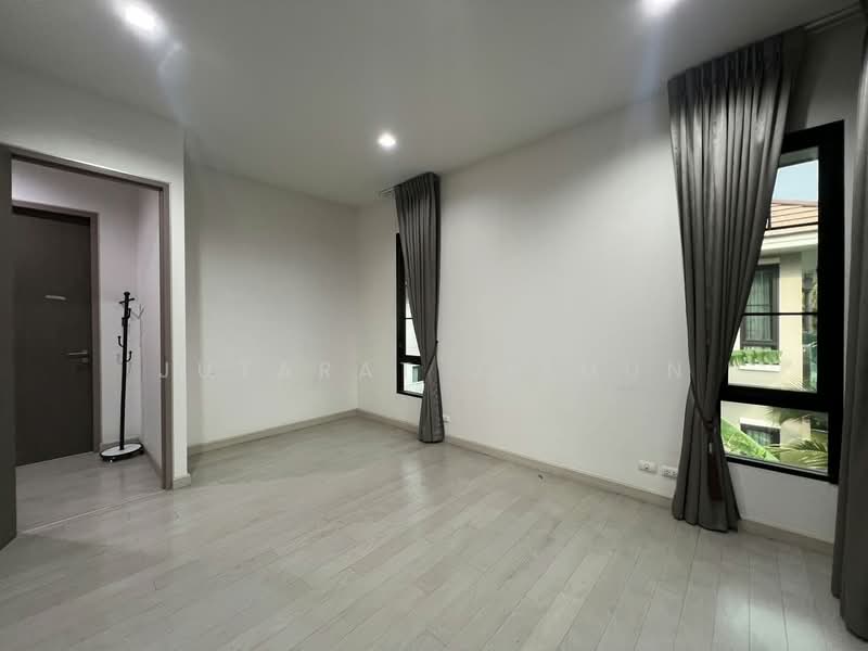 Sammakorn Chaiyapruek-Chaengwattana, Nonthaburi, Lahan, Bang Bua Thong, Nonthaburi, 4 Bedrooms, 207 sqm, Single Detached House For Sale, by Jutarat Jitmun, 500383011 - DDproperty.com