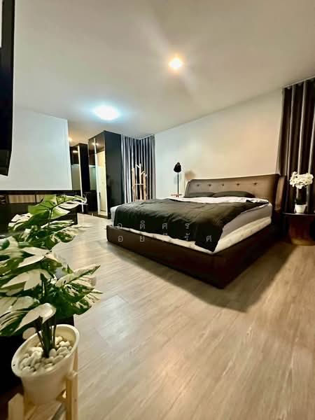 Chaiyaphruek Ramindra Expressway-Chatuchot, Bangkok, Kanchanapisek Road, Sam Wa Tawan Tok, Khlong Sam Wa, Bangkok, 3 Bedrooms, 200 sqm, Single Detached House For Rent, by Adisorn Ploymeerassamee, 500383025 - DDproperty.com