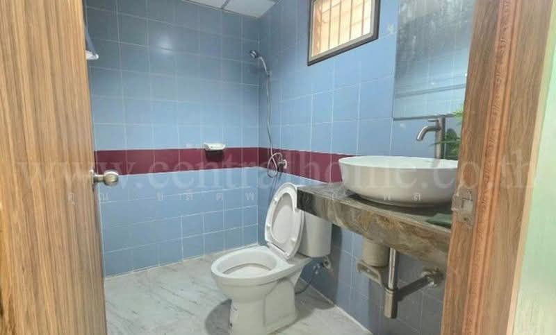 Moobaan KC Ramintra 3, Bangkok, Soi Hatairat 39, Sam Wa Tawan Tok, Khlong Sam Wa, Bangkok, 3 Bedrooms, 100 sqm, Townhouse For Sale, by คุณ ชลิตพล ( พล ), 500383041 - DDproperty.com