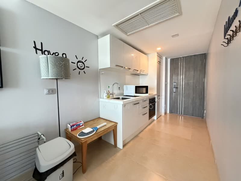 Centara Avenue Residences, Chon Buri (Pattaya), 15 S Pattaya Rd, Nong Pru, Bang Lamung (Pattaya), Chon Buri (Pattaya), 2 Bedrooms, 71 sqm, Condo For Rent, by Benjawan Chukunhom, 500383054 - DDproperty.com