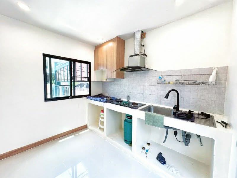 บ้านแฝด เดอะ แกลเลอรี่ รัตนาธิเบศร์ - ราชพฤกษ์ บ้านสวย ราคาถูก, Nonthaburi, บางเลน ซอย 21, Bang Len, Bang Yai, Nonthaburi, 3 Bedrooms, 130 sqm, Semi-Detached House (Twin House) For Sale, by คุณ อนาคต (อนาคต), 500383056 - DDproperty.com