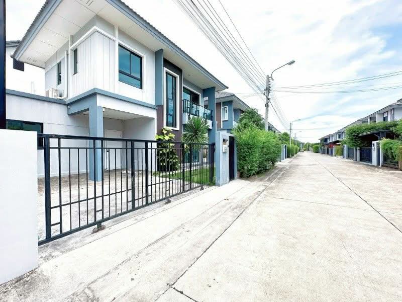 บ้านแฝด เดอะ แกลเลอรี่ รัตนาธิเบศร์ - ราชพฤกษ์ บ้านสวย ราคาถูก, Nonthaburi, บางเลน ซอย 21, Bang Len, Bang Yai, Nonthaburi, 3 Bedrooms, 130 sqm, Semi-Detached House (Twin House) For Sale, by คุณ อนาคต (อนาคต), 500383056 - DDproperty.com