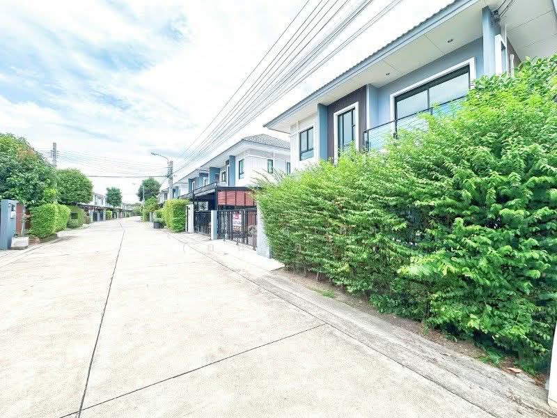 บ้านแฝด เดอะ แกลเลอรี่ รัตนาธิเบศร์ - ราชพฤกษ์ บ้านสวย ราคาถูก, นนทบุรี, บางเลน ซอย 21, บางเลน, บางใหญ่, นนทบุรี, 130 ตร.ม., บ้านแฝด ขาย, โดย คุณ อนาคต (อนาคต), 500383056 - DDproperty.com