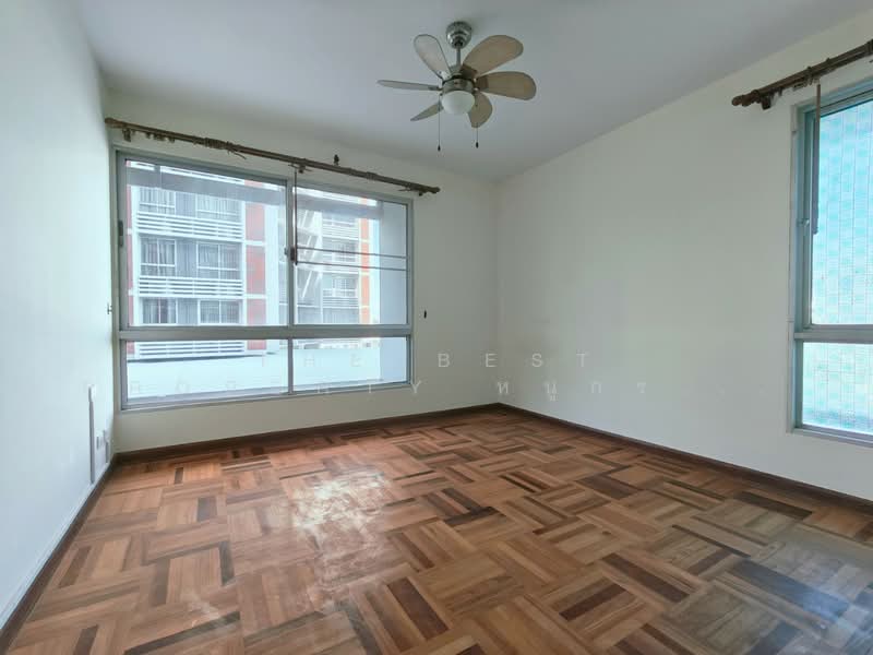 Bangkok Garden Apartment, Bangkok, 289 4 Naradhiwas Rajanakarindra 24 Alley, Chong Nonsi, Yan Nawa, Bangkok, 2 Bedrooms, 99 sqm, Apartment For Sale, by The Best Property หนูกรานต์, 500383058 - DDproperty.com