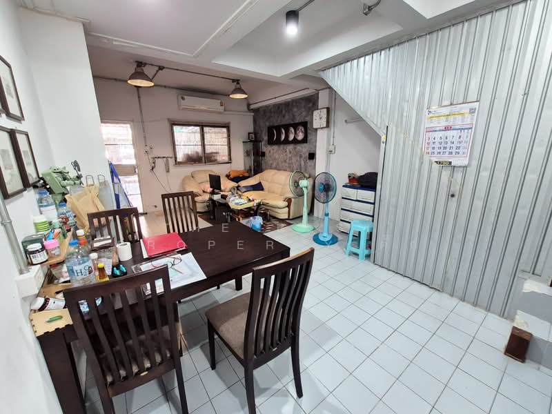 ทาวน์เฮ้าส์พระประแดง สมุทรปราการ, Samut Prakan, Bang Hua Sua, Phra Pra Daeng, Samut Prakan, 2 Bedrooms, 100 sqm, Townhouse For Sale, by The Best Property ตั๊ก, 500383063 - DDproperty.com