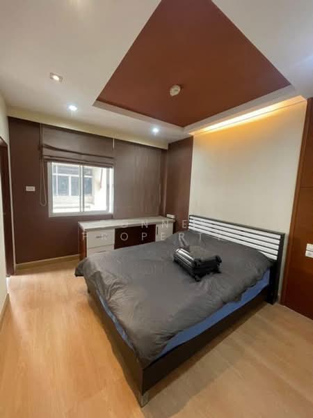 Baan Klang Krung Resort (Ratchada 7), Bangkok, 7 Ratchadaphisek Road, Din Daeng, Bangkok, 1 Bedroom, 36 sqm, Condo For Rent, by Connex Property, 500383074 - DDproperty.com