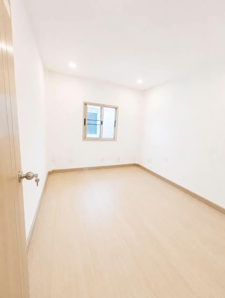 Laksi, Bangkok, Thung Song Hong, Lak Si, Bangkok, 3 Bedrooms, 120 sqm, Townhouse For Sale, by คุณ ศศิวิภา พูลทา, 500383086 - DDproperty.com