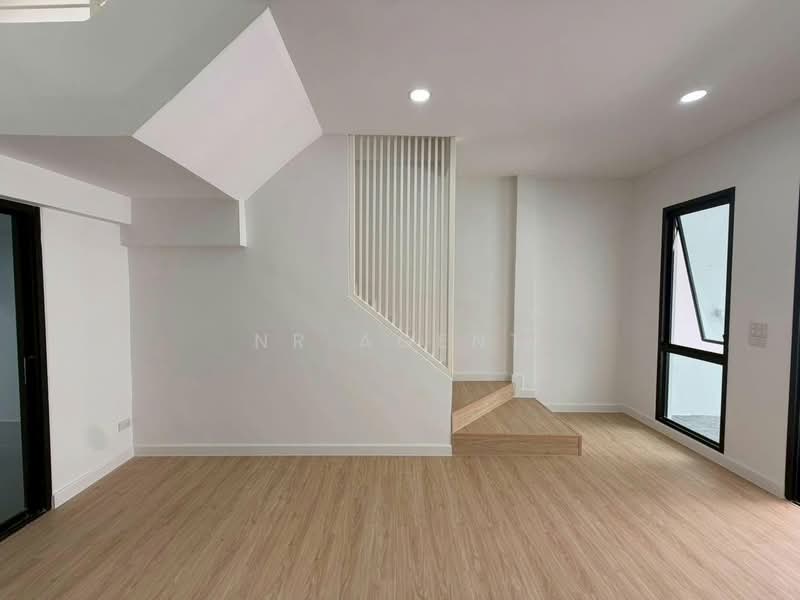 บ้านสรานนท์ ปากเกร็ด, Nonthaburi, Pak Kret, Nonthaburi, 4 Bedrooms, 180 sqm, Townhouse For Sale, by NR AGENT, 500383098 - DDproperty.com