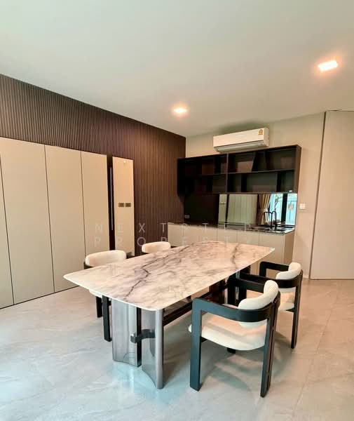 VIVE Krungthep Kreetha, Bangkok, Krungthep Kreetha Road, Saphan Sung, Bangkok, 4 Bedrooms, 426 sqm, Single Detached House For Rent, by Nextstep Property, 500383112 - DDproperty.com
