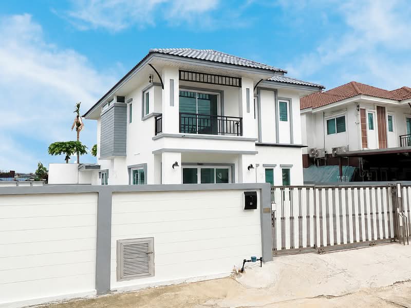 บ้านรีโนเวทใหม่ บ้านเดี่ยว 2 ชั้น ม.กรีนเนอรี่ บาย นิราวิลล์ ขนาด 63.1 ตร.ว. 3ห้องนอน 2ห้องน้ำ 1ห้, Samut Sakhon, ถนนเลียบคลองสี่, Bang Nam Chut, Muang Samut Sakhon, Samut Sakhon, 3 Bedrooms, 350 sqm, Single Detached House For Sale, by wipa รุ่งธุระ, 500383125 - DDproperty.com